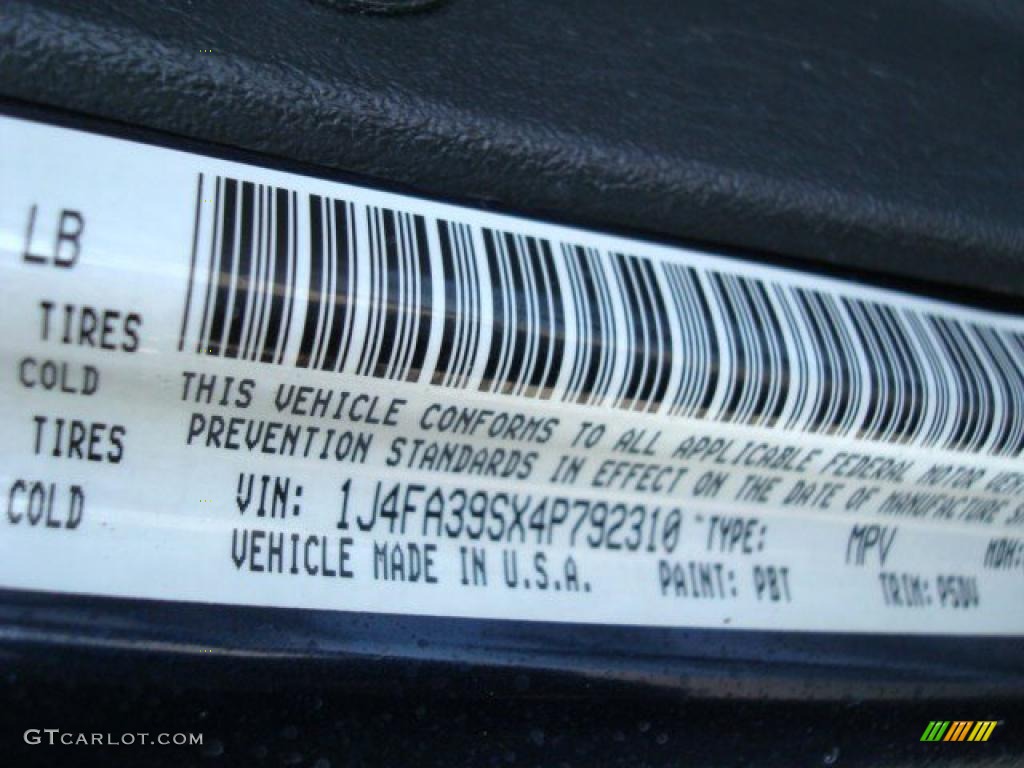2004 Wrangler X 4x4 - Patriot Blue Pearl / Dark Slate Gray photo #21