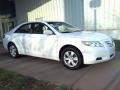 Super White - Camry CE Photo No. 17
