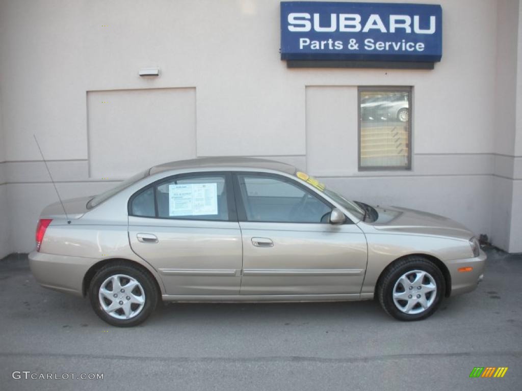 2006 Elantra Limited Sedan - Champagne Beige / Beige photo #5