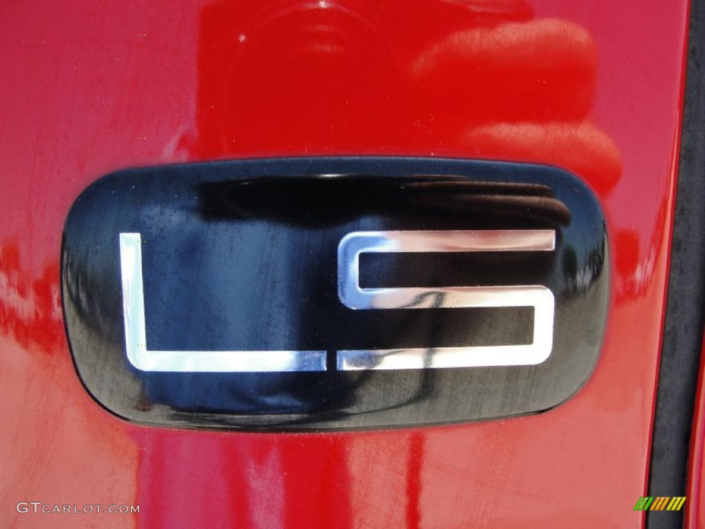 2006 Silverado 1500 LS Crew Cab - Victory Red / Dark Charcoal photo #19