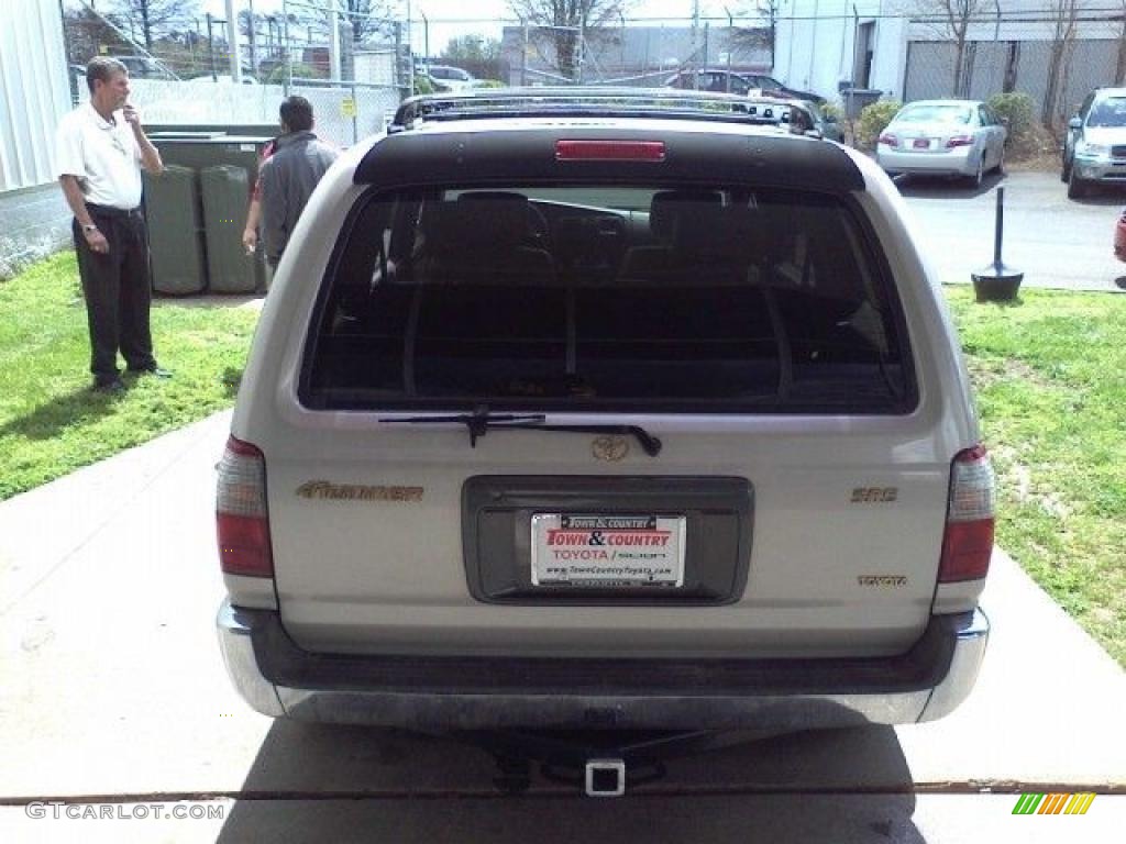 1999 4Runner SR5 - Natural White / Oak photo #4