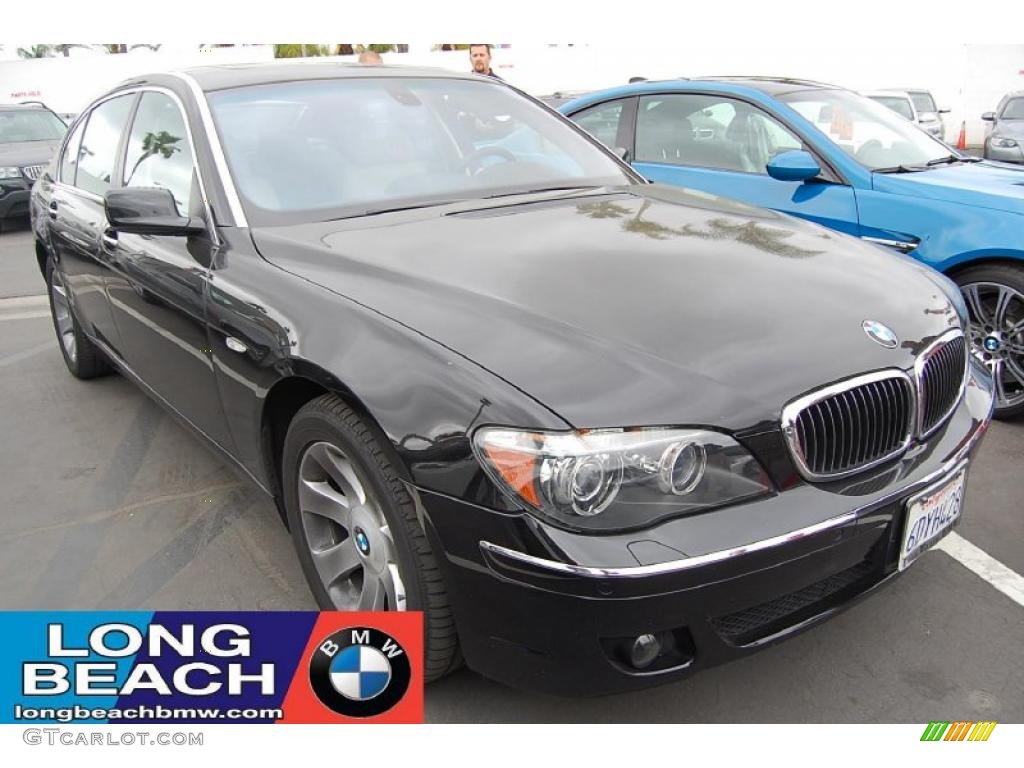 Jet Black BMW 7 Series