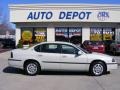 2004 White Chevrolet Impala   photo #1