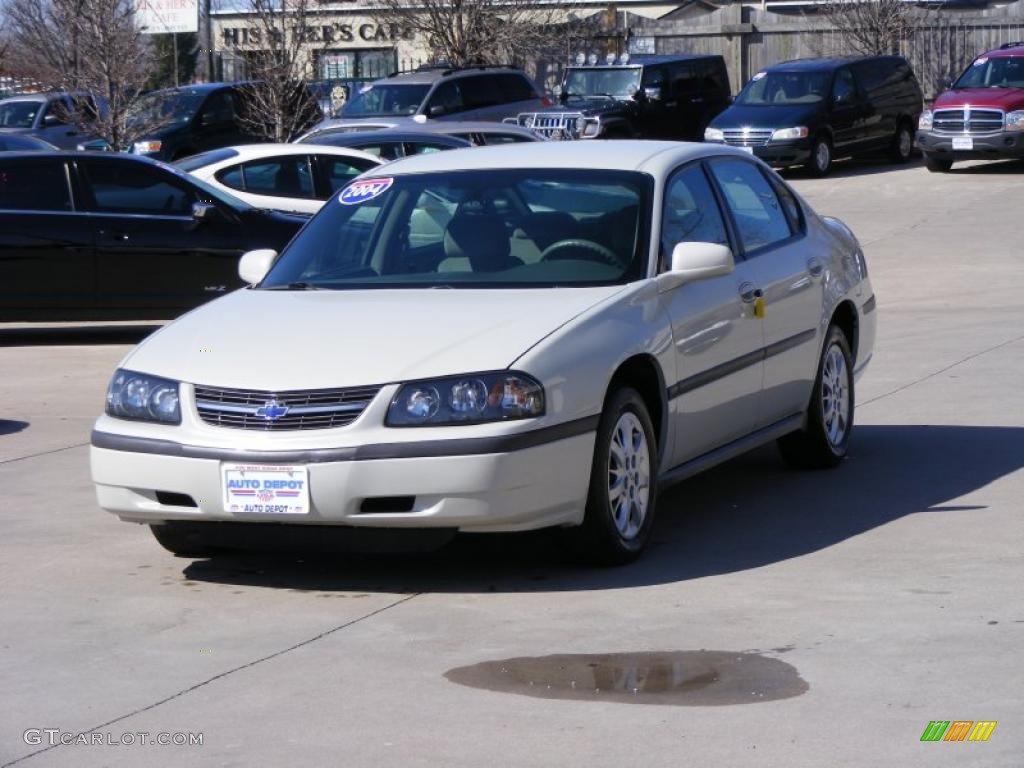 2004 Impala  - White / Medium Gray photo #4