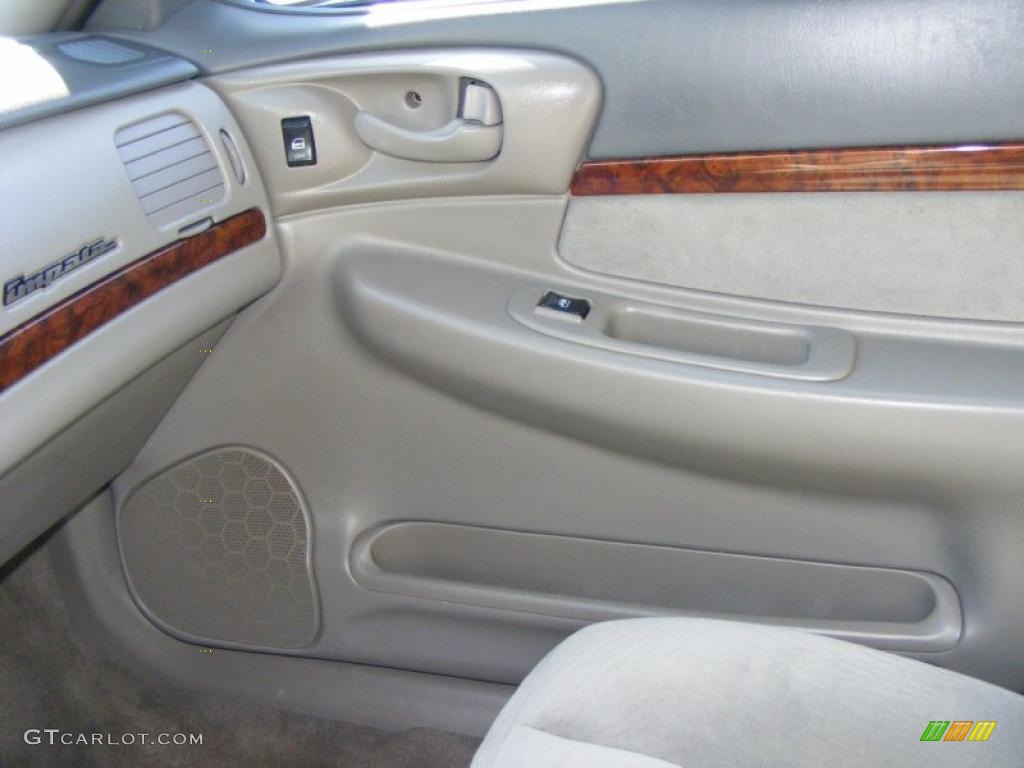 2004 Impala  - White / Medium Gray photo #15