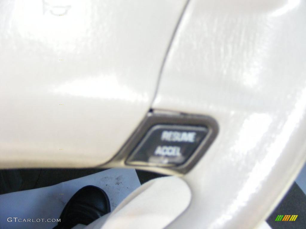 2004 Impala  - White / Medium Gray photo #16