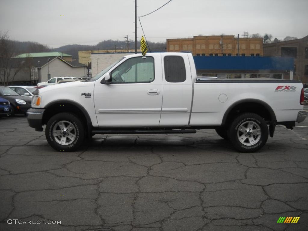 2002 F150 FX4 SuperCab 4x4 - Oxford White / Medium Graphite photo #5