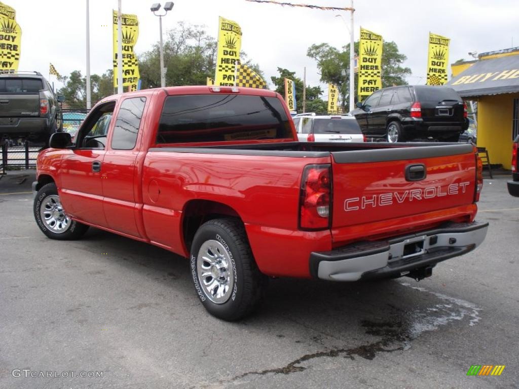 2006 Silverado 1500 LS Extended Cab - Victory Red / Dark Charcoal photo #4