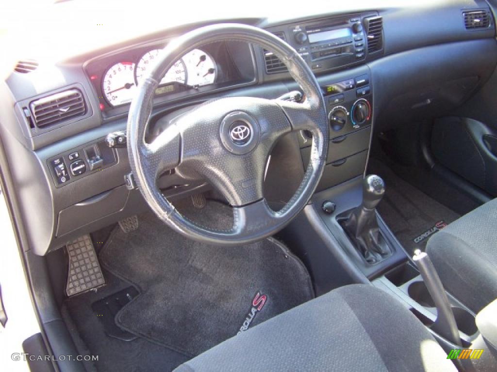 2004 Corolla S - Super White / Black photo #10