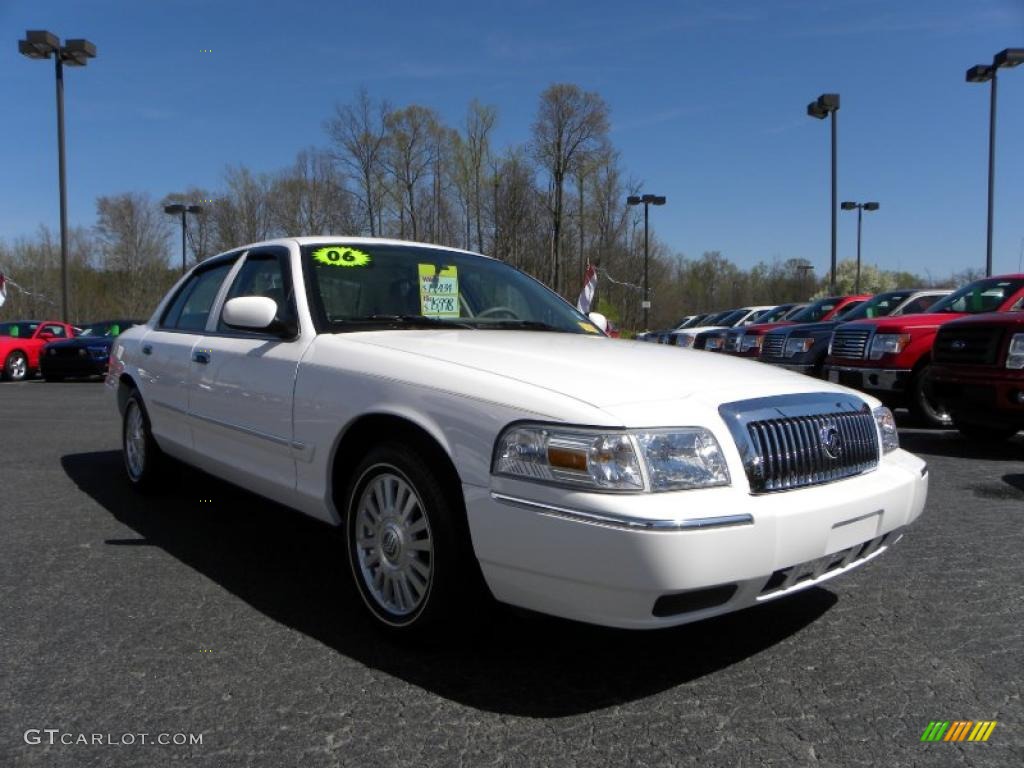 2006 Grand Marquis LS - Vibrant White / Light Camel photo #1