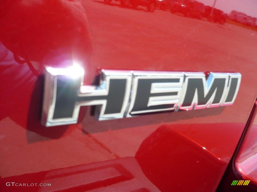 2010 Grand Cherokee Limited 4x4 - Inferno Red Crystal Pearl / Dark Slate Gray/Light Graystone photo #17
