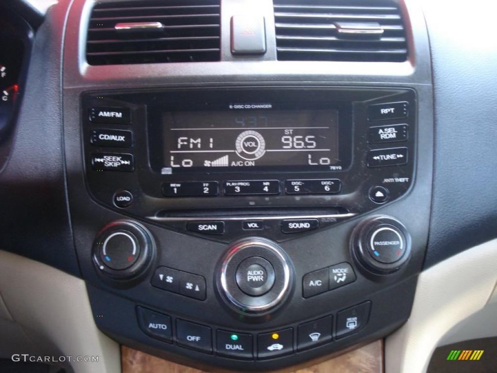 2003 Accord EX V6 Coupe - Taffeta White / Ivory photo #12