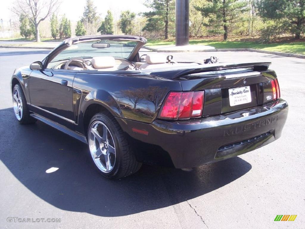 1999 Mustang V6 Convertible - Black / Medium Parchment photo #18