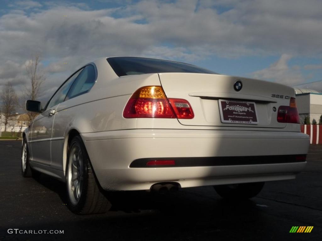 2004 3 Series 325i Coupe - Alpine White / Grey photo #12