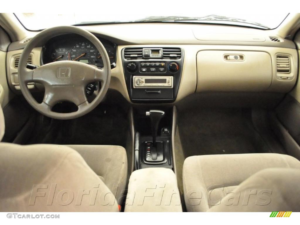 1999 Accord LX Sedan - Dark Emerald Pearl / Ivory photo #13
