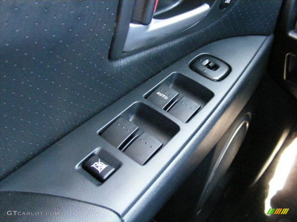 2005 MAZDA3 s Hatchback - Strato Blue Mica / Black photo #23