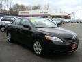 Black - Camry LE Photo No. 3