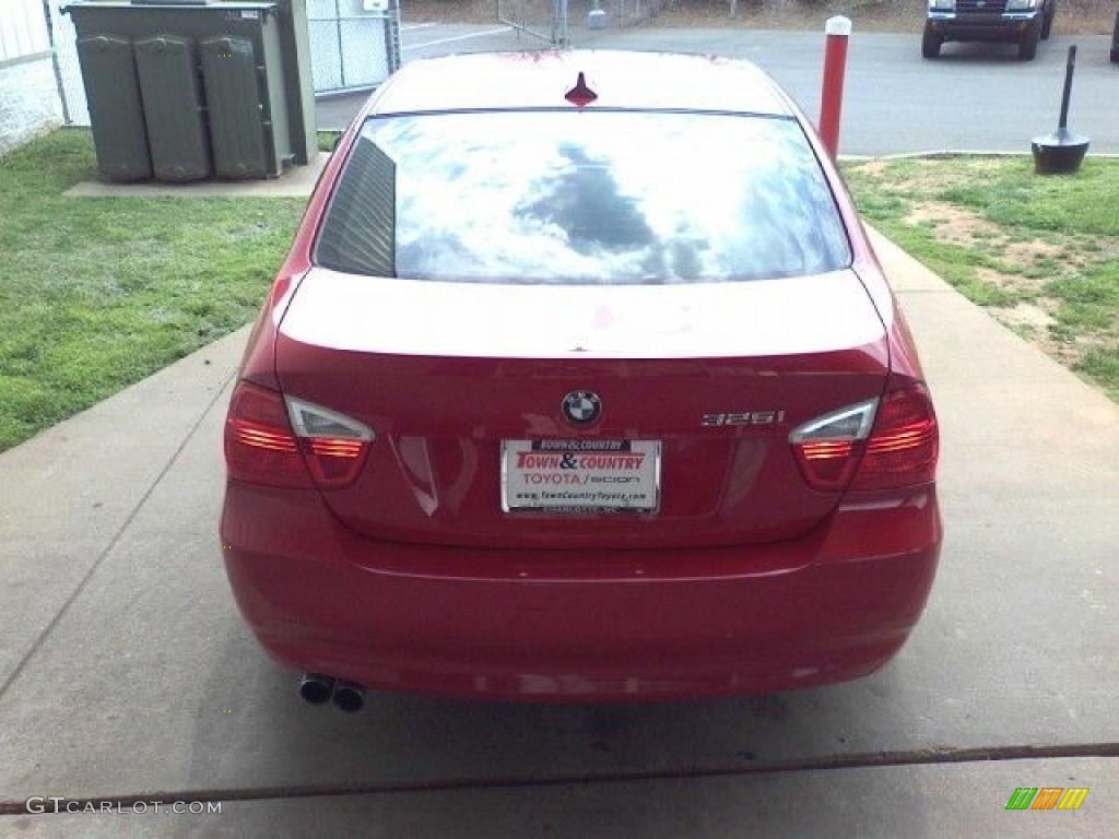 2006 3 Series 325i Sedan - Electric Red / Black photo #4