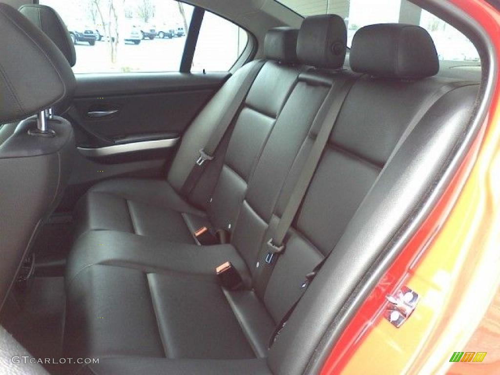 2006 3 Series 325i Sedan - Electric Red / Black photo #7