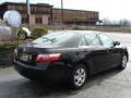 Black - Camry LE Photo No. 3