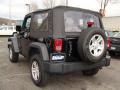 Black - Wrangler X 4x4 Photo No. 6