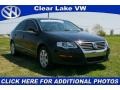 Deep Black - Passat Turbo Sedan Photo No. 1