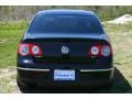 Deep Black - Passat Turbo Sedan Photo No. 14