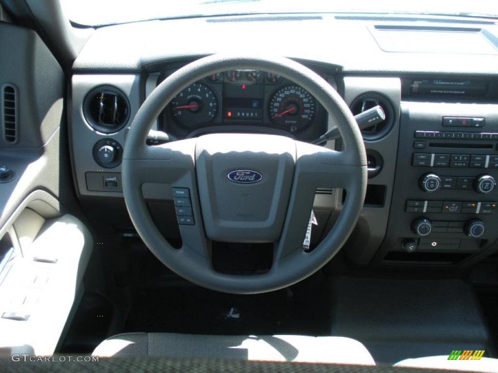 2010 F150 XL SuperCab - Ingot Silver Metallic / Medium Stone photo #7