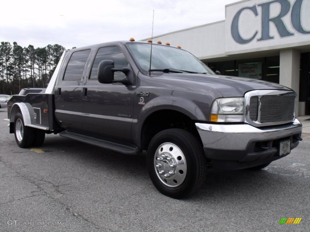 2002 F450 Super Duty XLT SuperCab Chassis - Dark Shadow Gray Metallic / Medium Graphite photo #2