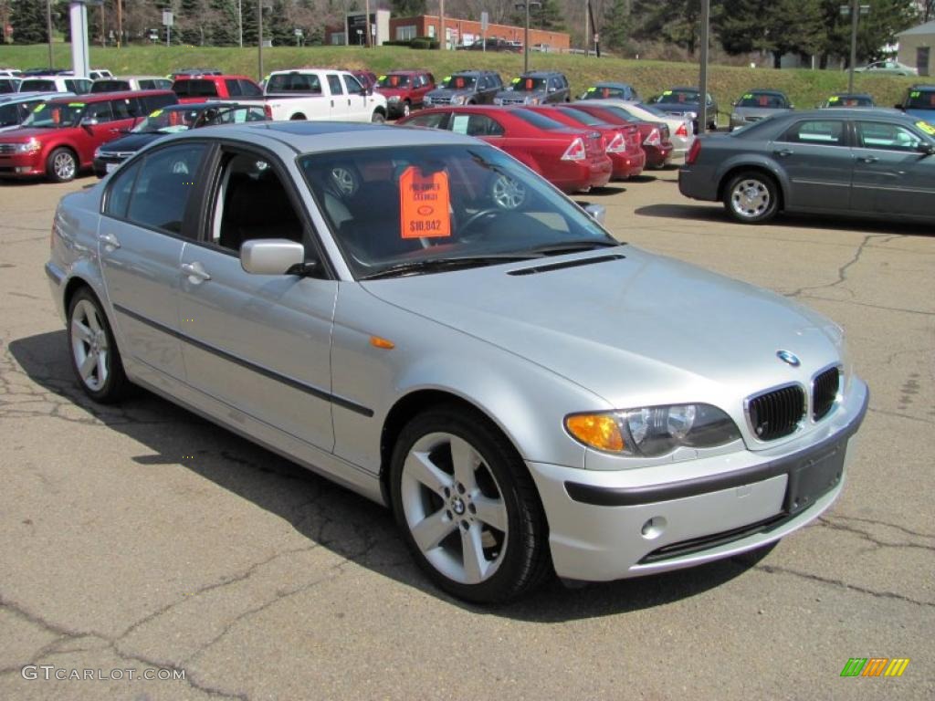 2003 3 Series 325i Sedan - Titanium Silver Metallic / Black photo #4
