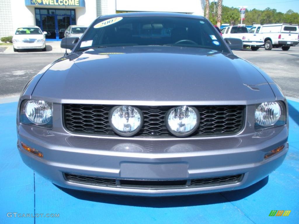 2007 Mustang V6 Premium Coupe - Tungsten Grey Metallic / Dark Charcoal photo #8