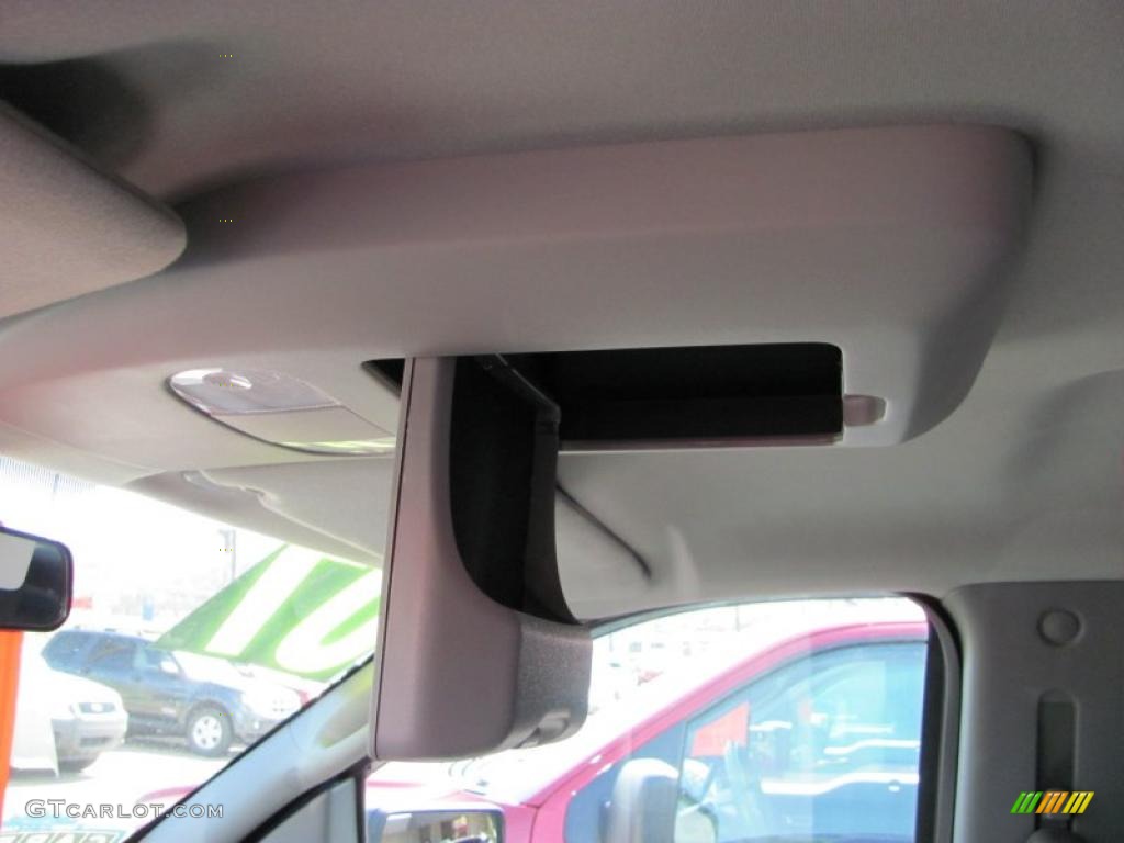 2007 F150 XLT SuperCrew 4x4 - Dark Blue Pearl Metallic / Medium Flint photo #16