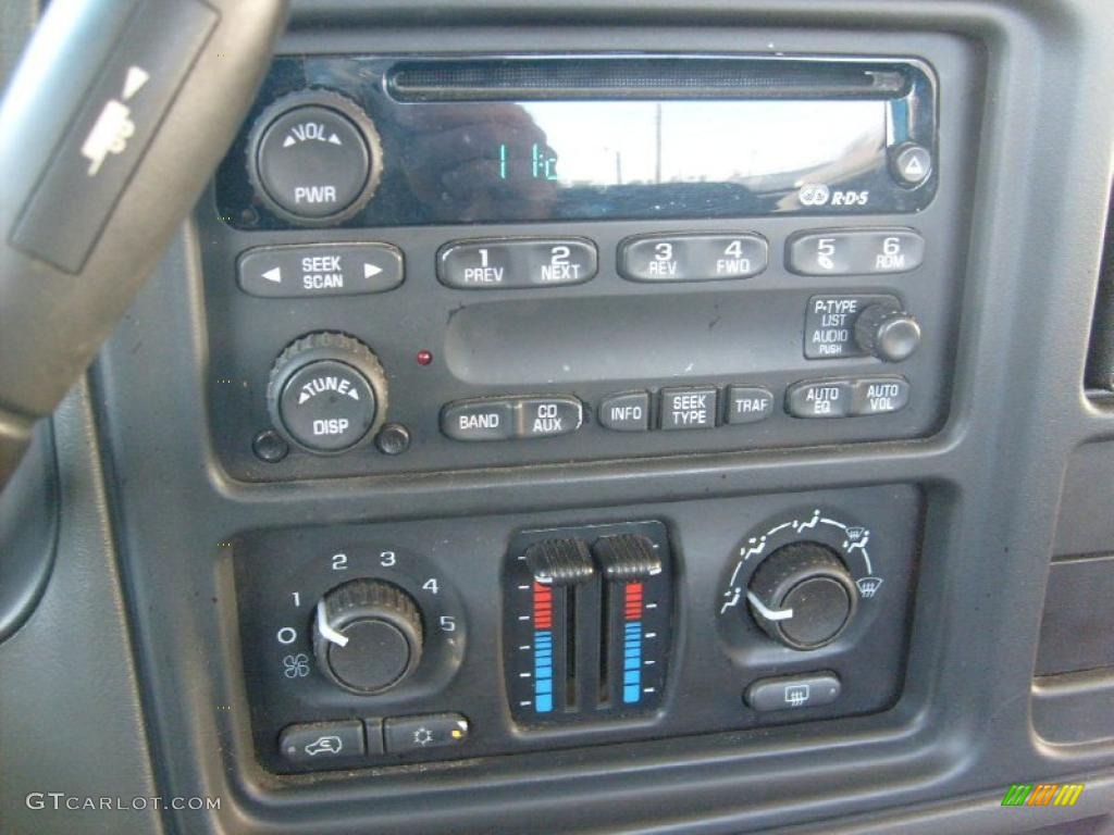 2003 Silverado 1500 LS Regular Cab - Light Pewter Metallic / Dark Charcoal photo #24