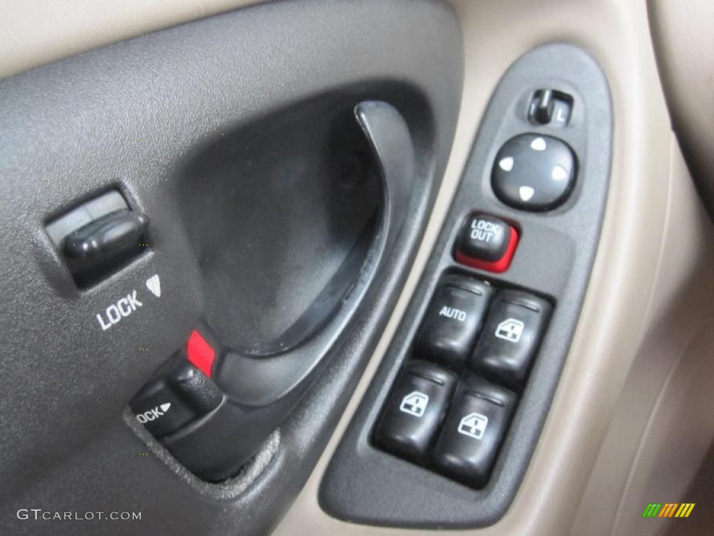 2003 Malibu LS Sedan - Medium Forest Green Metallic / Neutral Beige photo #10