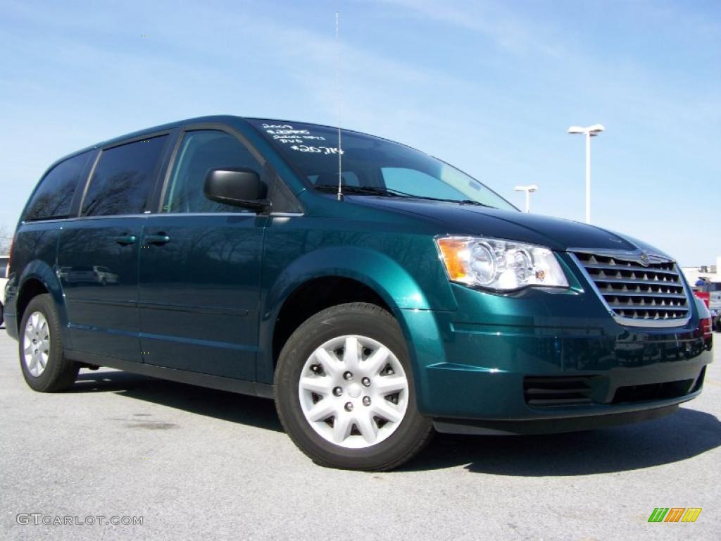 2009 Town & Country LX - Melbourne Green Pearl / Medium Slate Gray/Light Shale photo #1