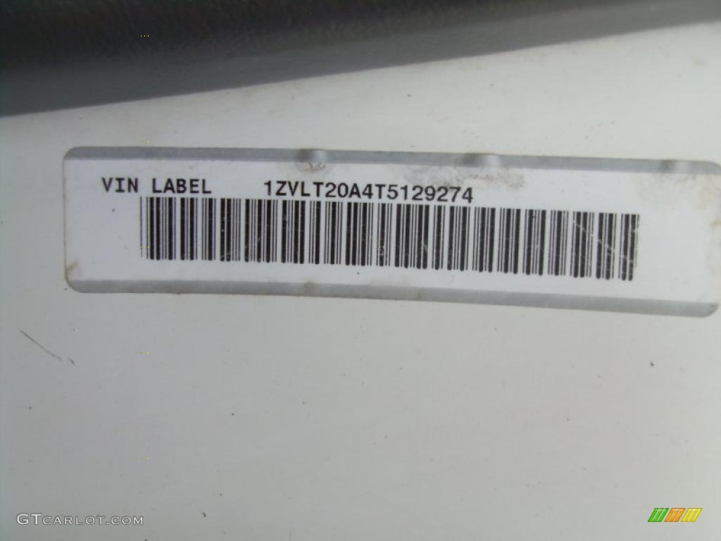 1996 Probe SE - Performance White / Black photo #11
