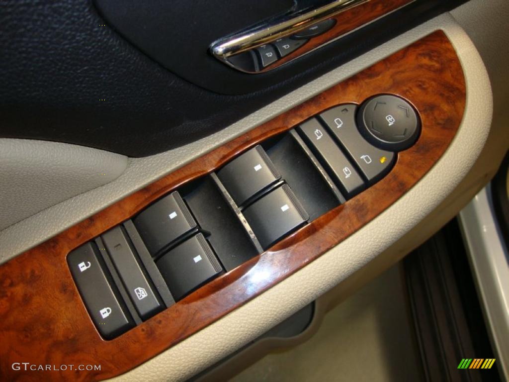 2007 Tahoe LT 4x4 - Summit White / Light Cashmere/Ebony photo #14