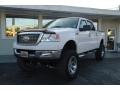 2004 Oxford White Ford F150 Lariat SuperCrew 4x4  photo #1