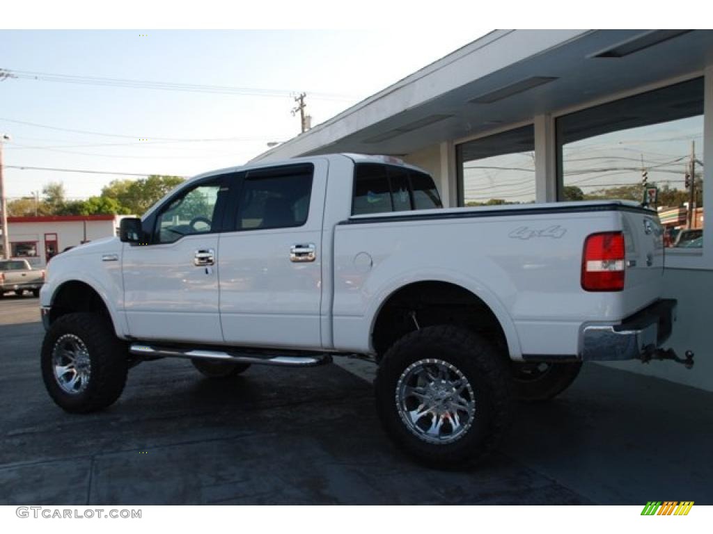 2004 F150 Lariat SuperCrew 4x4 - Oxford White / Tan photo #6