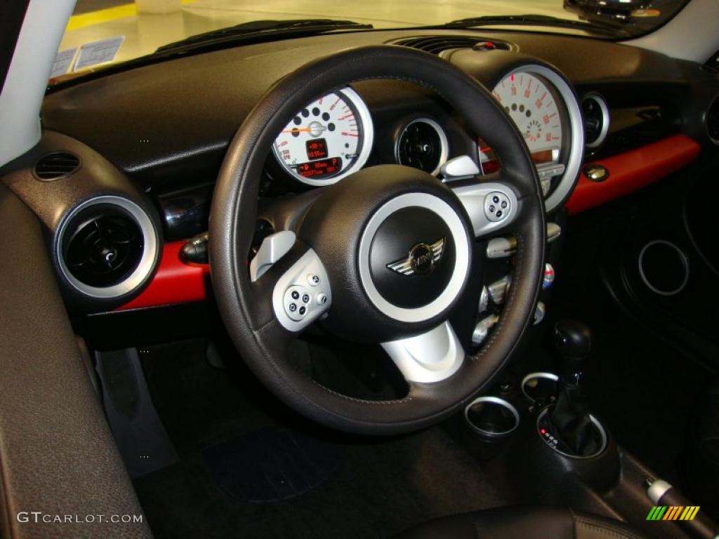 2007 Cooper Hardtop - Chili Red / Punch Carbon Black photo #11