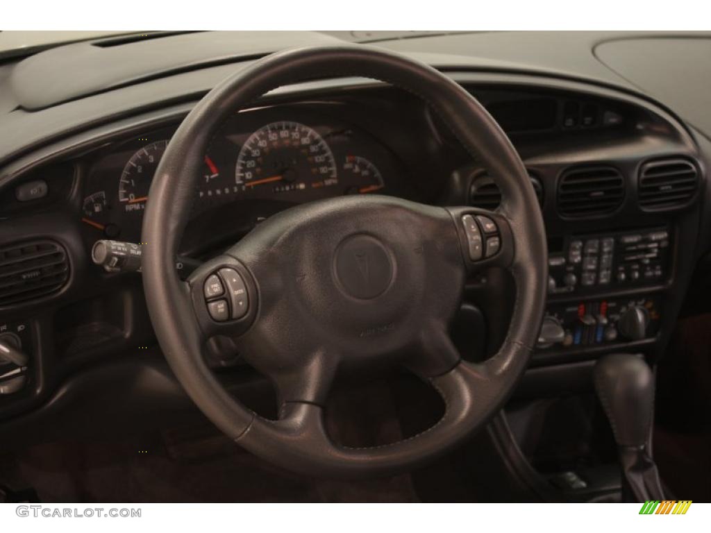 2001 Grand Prix GT Coupe - Champagne Beige Metallic / Graphite photo #10