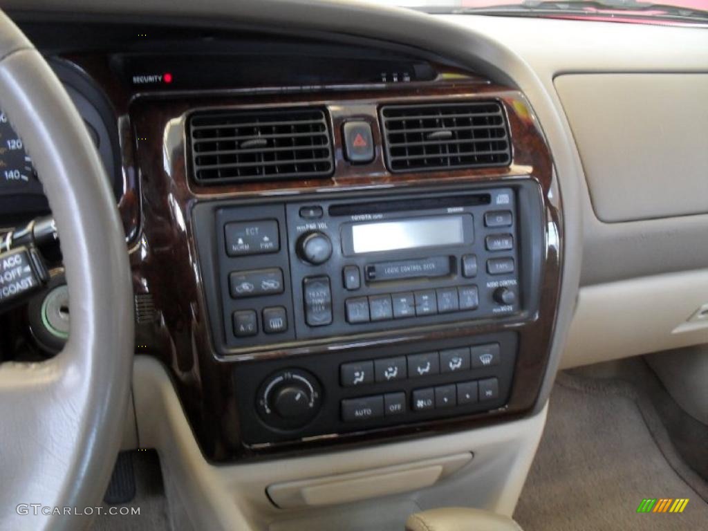 1999 Avalon XLS - White Diamond Pearl / Ivory photo #38