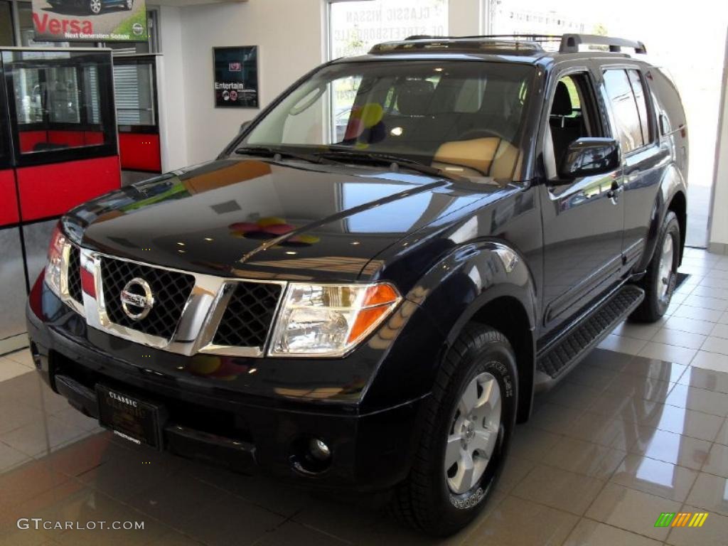 2006 Pathfinder SE 4x4 - Majestic Blue Metallic / Graphite photo #1