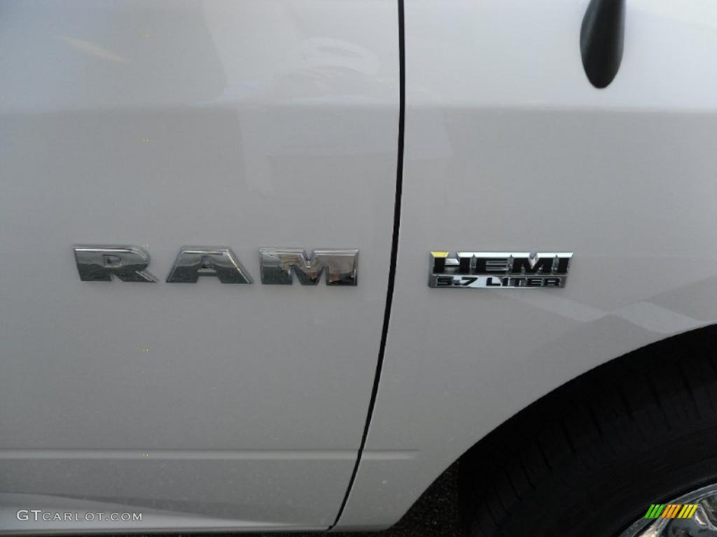 2010 Ram 1500 ST Crew Cab - Stone White / Dark Slate/Medium Graystone photo #21