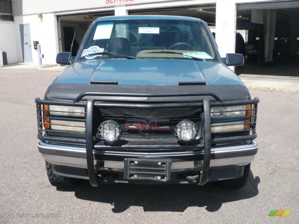 1995 Sierra 1500 SL Regular Cab 4x4 - Bright Teal Metallic / Beige photo #2