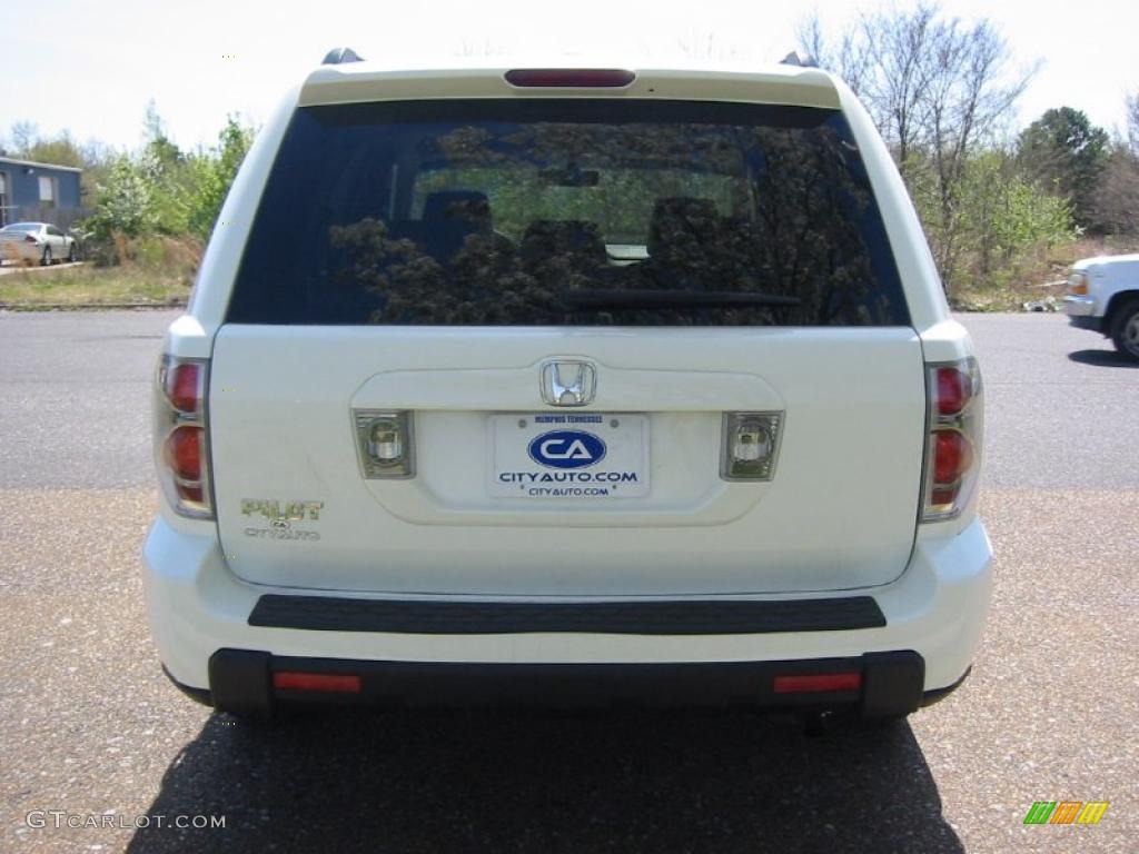 2007 Pilot EX-L - Taffeta White / Saddle photo #4