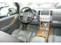 2006 Granite Metallic Nissan Pathfinder LE 4x4  photo #17