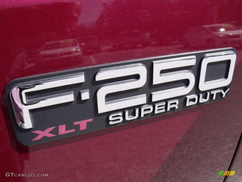 2004 F250 Super Duty XLT Crew Cab - Dark Toreador Red Metallic / Medium Flint photo #10