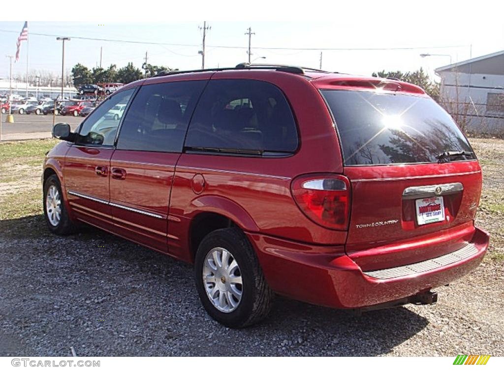 2001 Town & Country LXi - Inferno Red Pearl / Sandstone photo #6