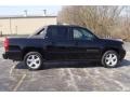 Black - Avalanche LTZ 4WD Photo No. 2